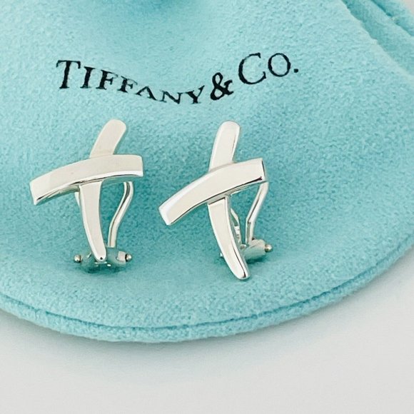 Tiffany deals graffiti earrings